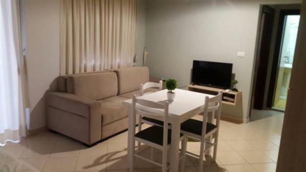 Deluxe Sea Apartment Vlore Luaran gambar