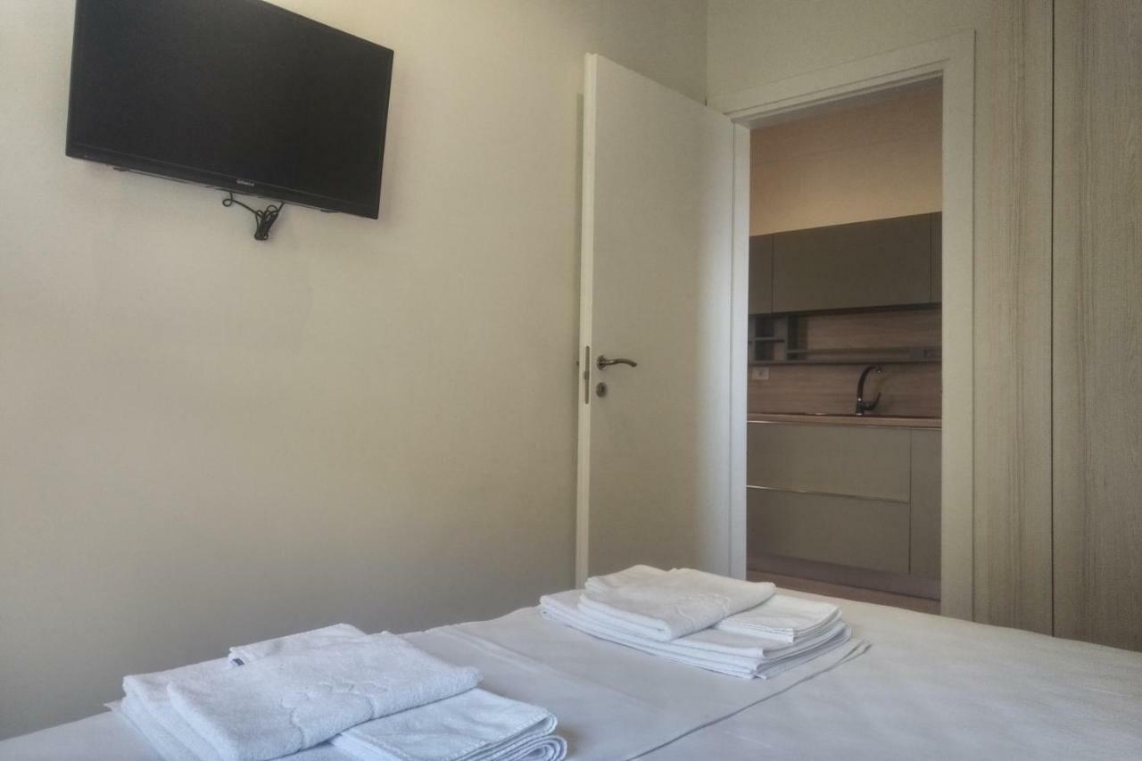 Deluxe Sea Apartment Vlore Luaran gambar