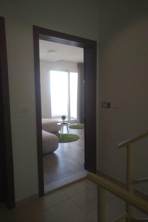 Deluxe Sea Apartment Vlore Luaran gambar