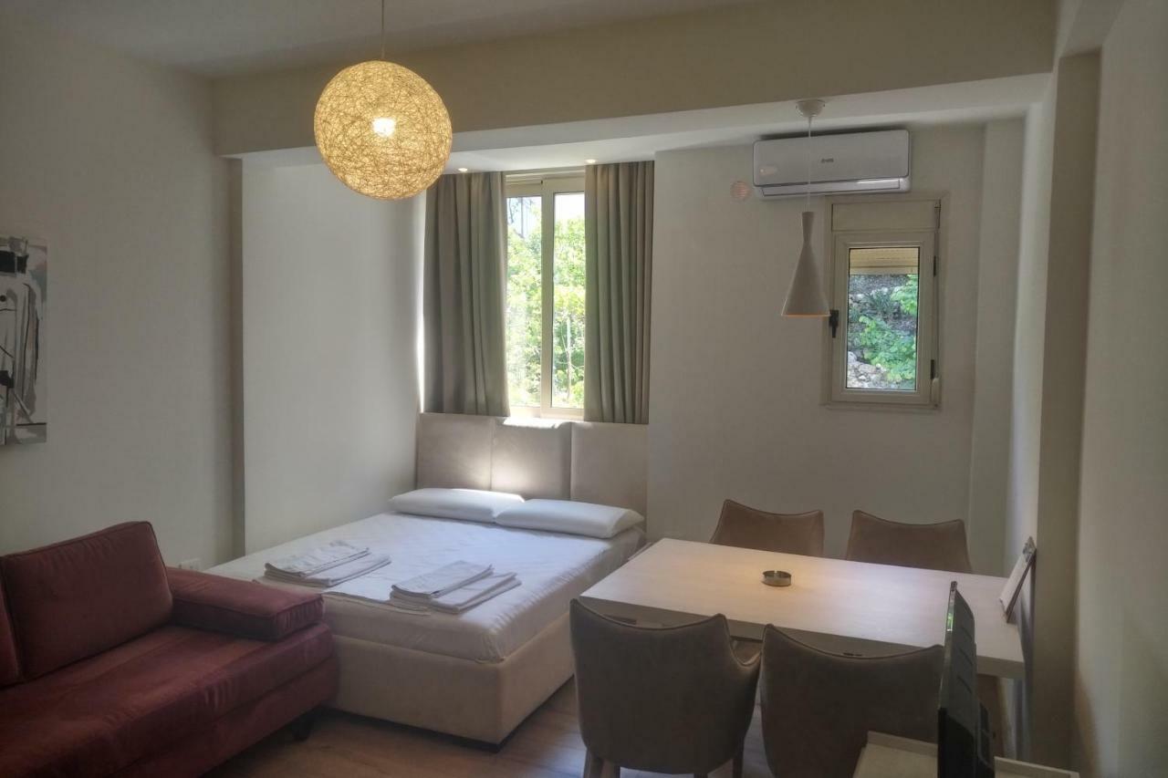 Deluxe Sea Apartment Vlore Luaran gambar