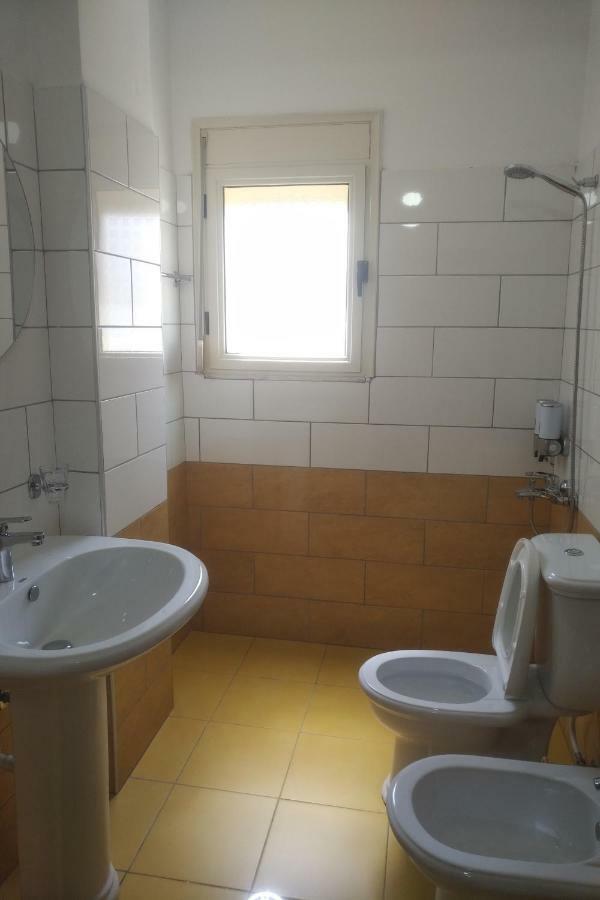 Deluxe Sea Apartment Vlore Luaran gambar